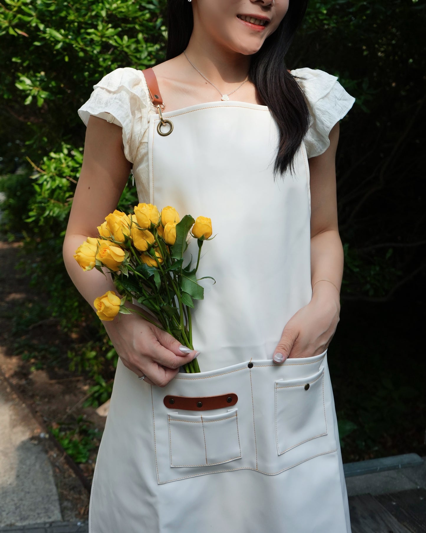 PU Leather Gardening Apron - White