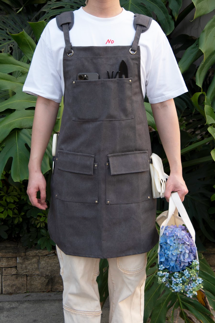 Multi-Pocket Gardening Utility Apron - Grey