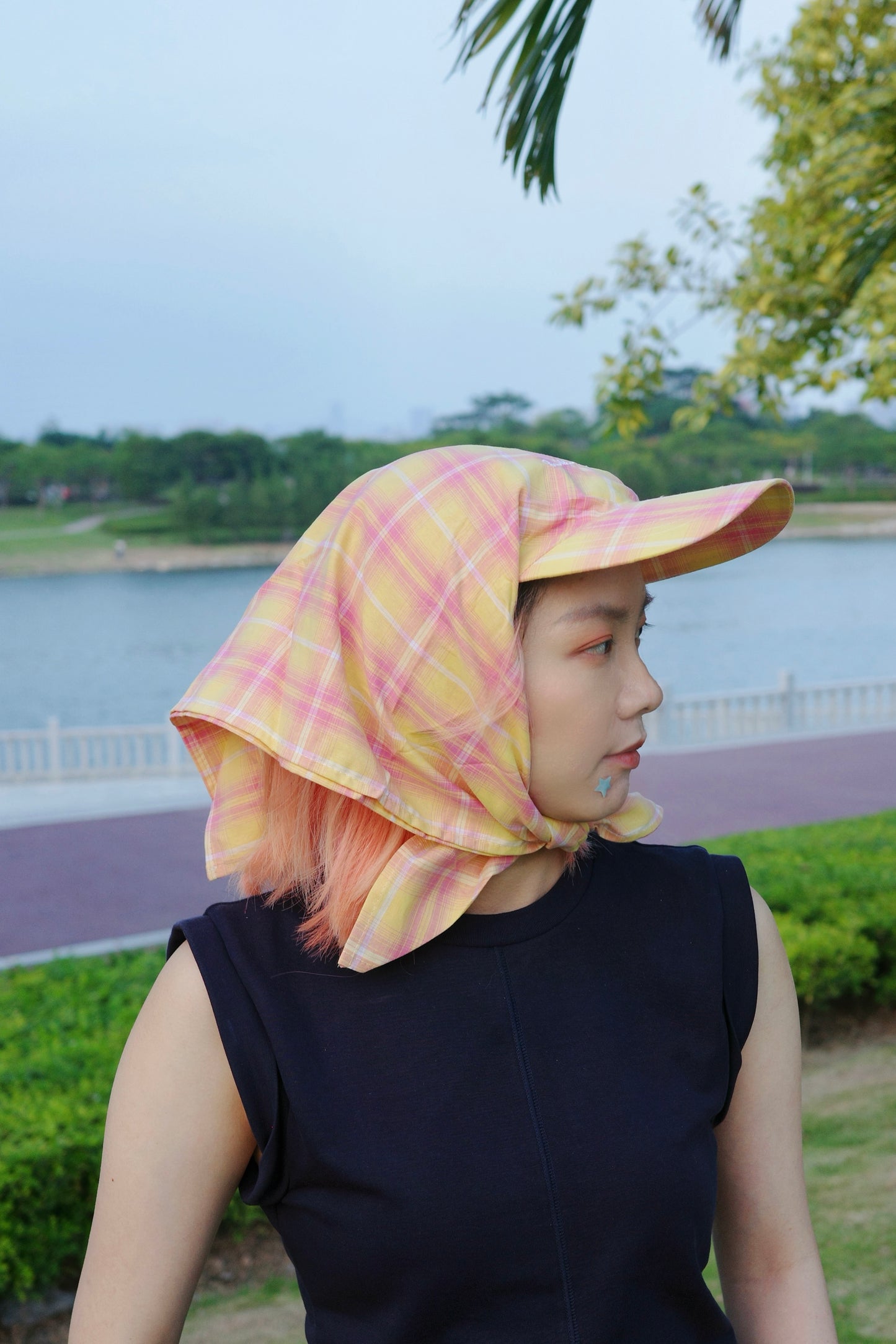 Wide Brim Garden Hat ( Sun-Kissed Peach )