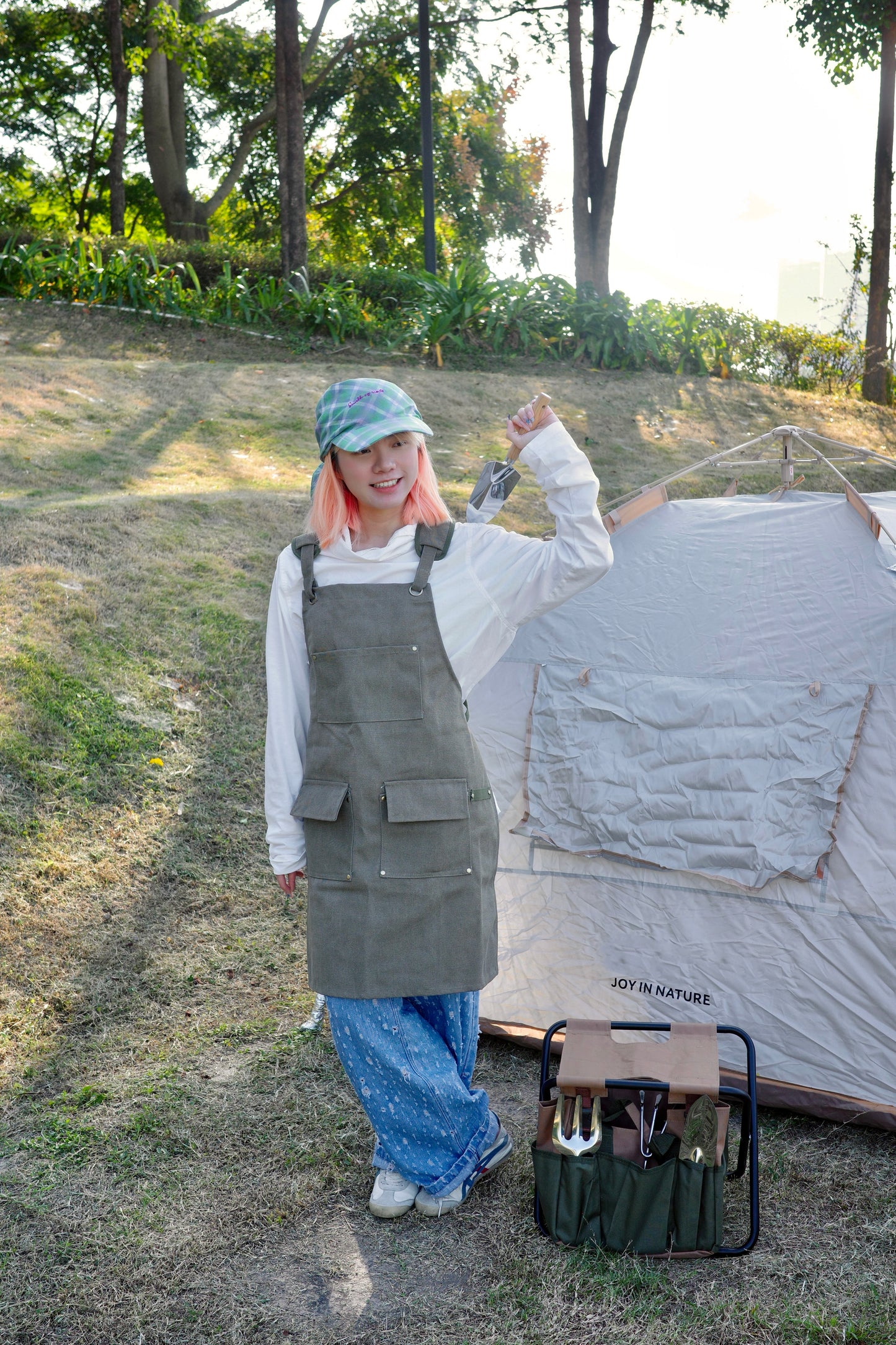 Wide Brim Garden Hat ( Spring Meadow Plaid )