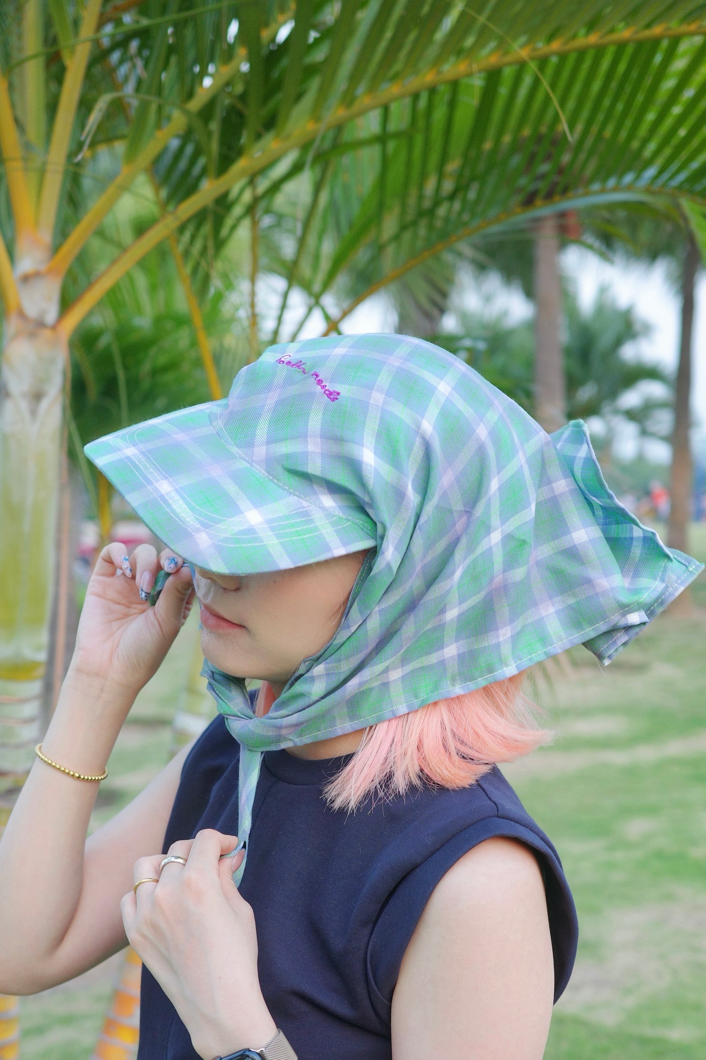 Wide Brim Garden Hat ( Spring Meadow Plaid )