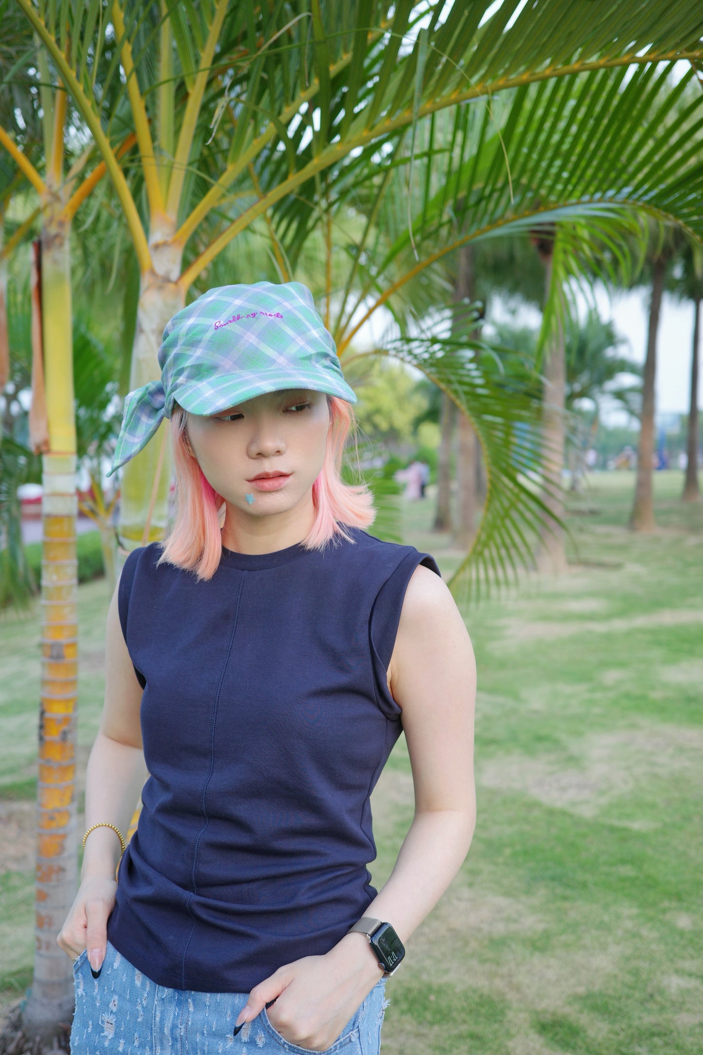 Wide Brim Garden Hat ( Spring Meadow Plaid )